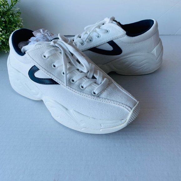 tretorn nylite fly sneakers